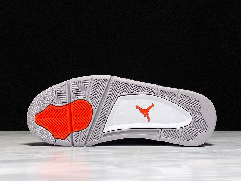 Air Jordan 4 Winter 