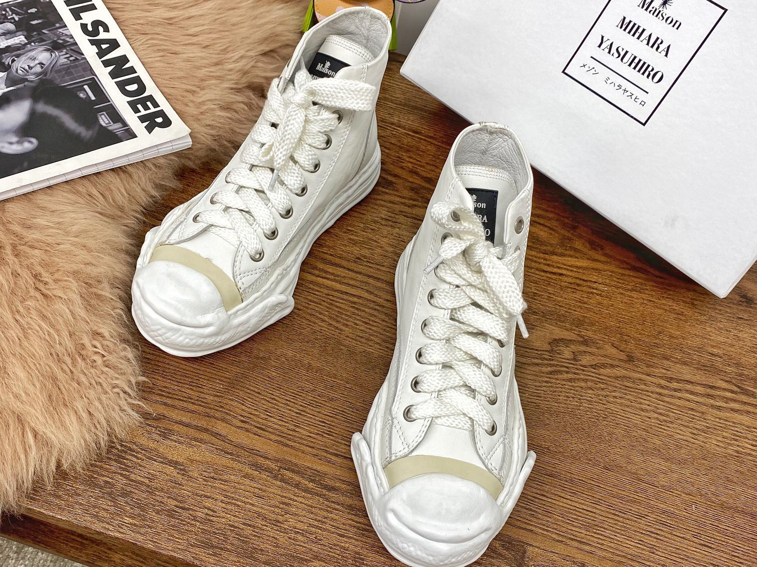 Maison Mihara Yasuhiro High-Top Sneakers MMY-002