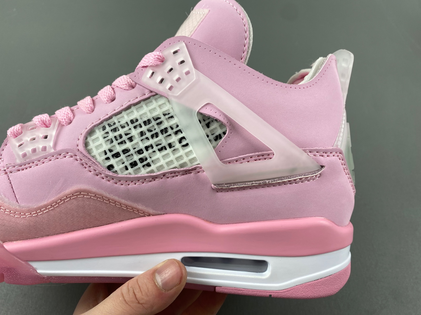 Off-White x Jordan 4 “Pink”