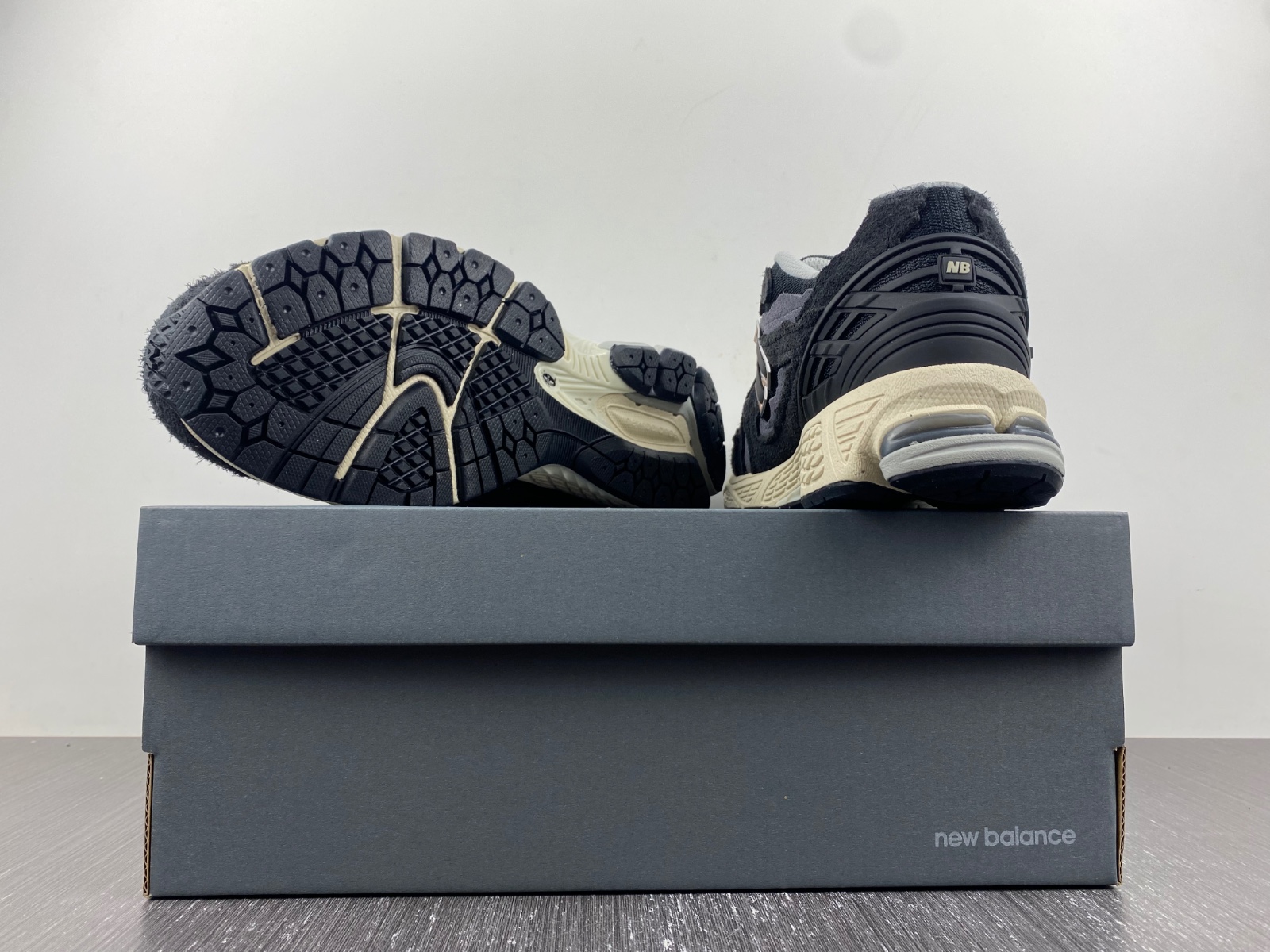 New Balance 1906D Protection Pack Black - M1906DD