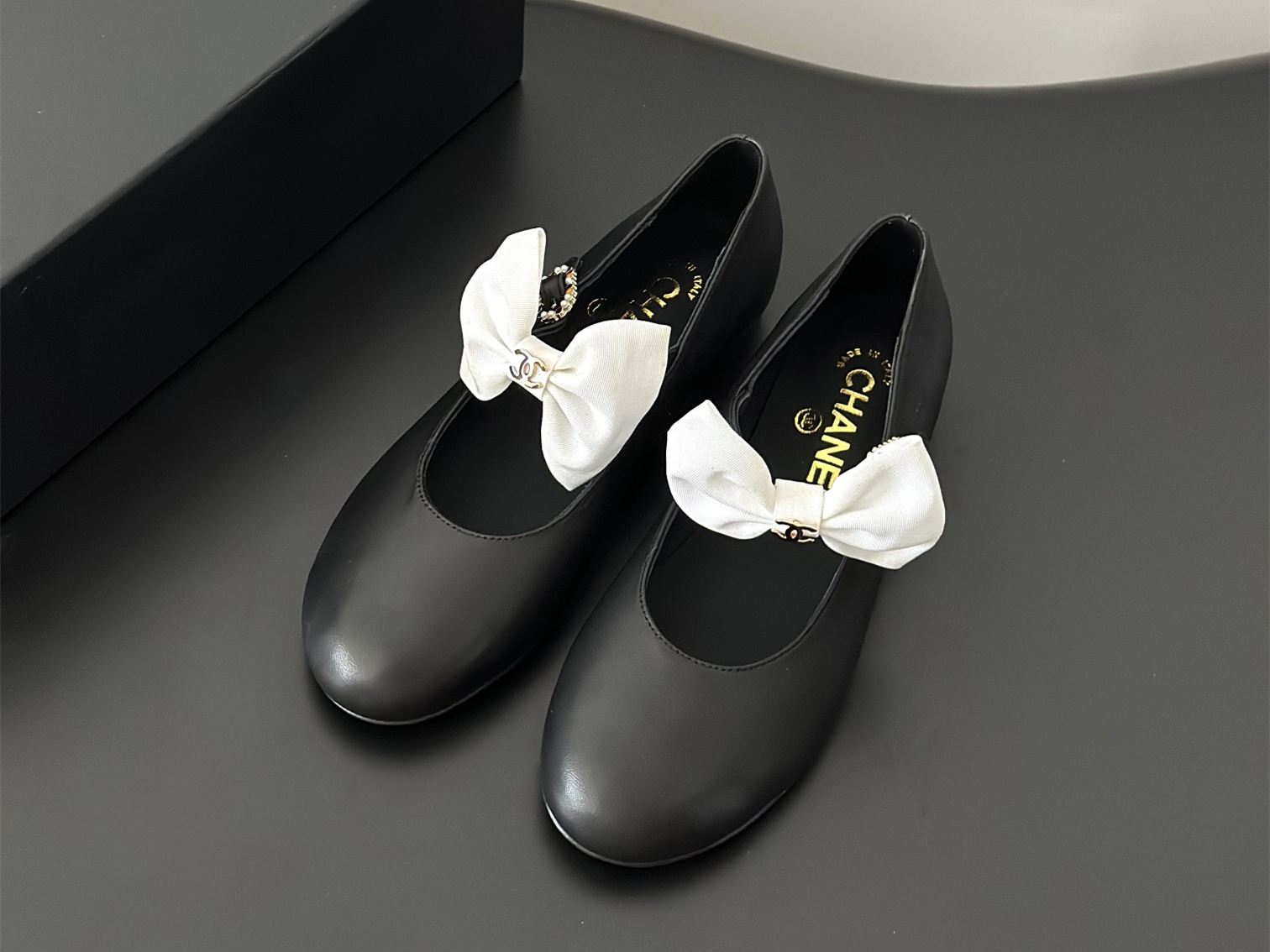 Chanel Mary Janes CH-8