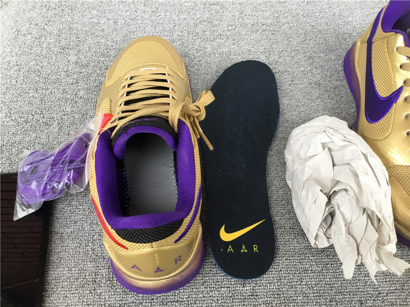 Nike Undefeated X Zoom Kobe 5 Protro 