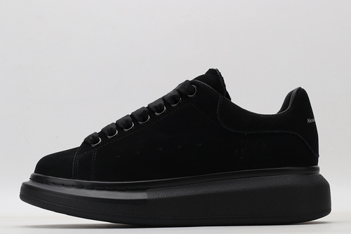 MCQUEEN OVERSIZED SNEAKER