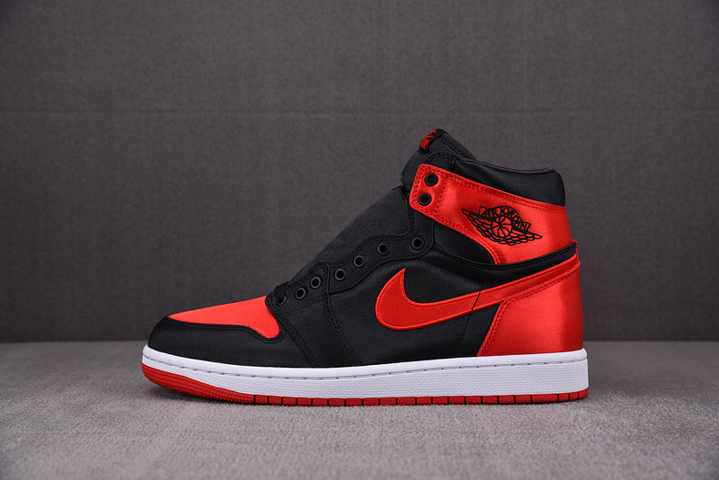 Air Jordan 1 High OG WMNS Satin Bred FD4810-061