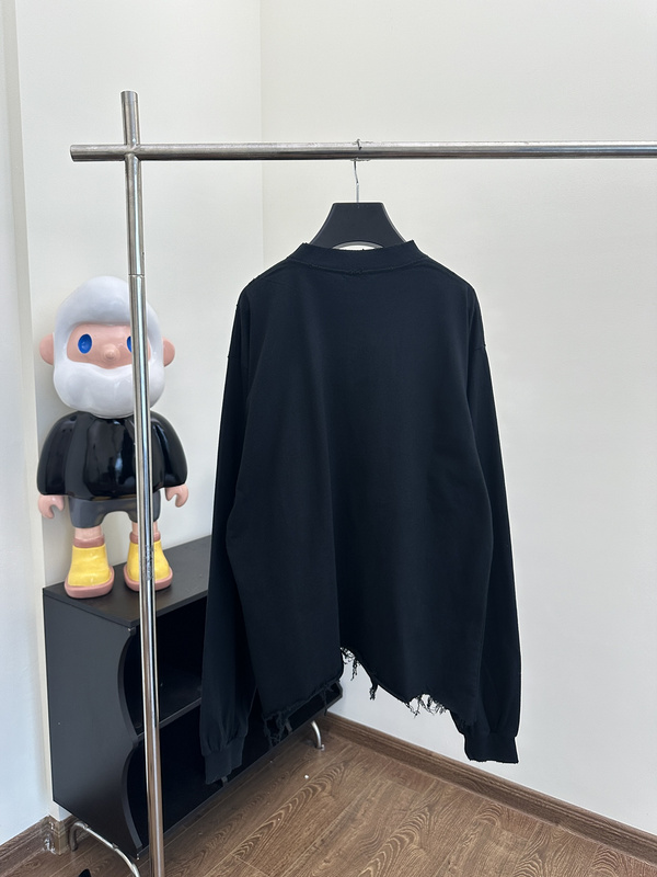 Balenc1aga Long Sleeve 2404012