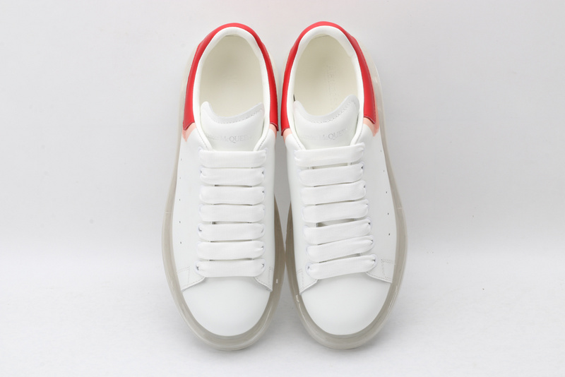 MCQUEEN OVERSIZED SNEAKER
