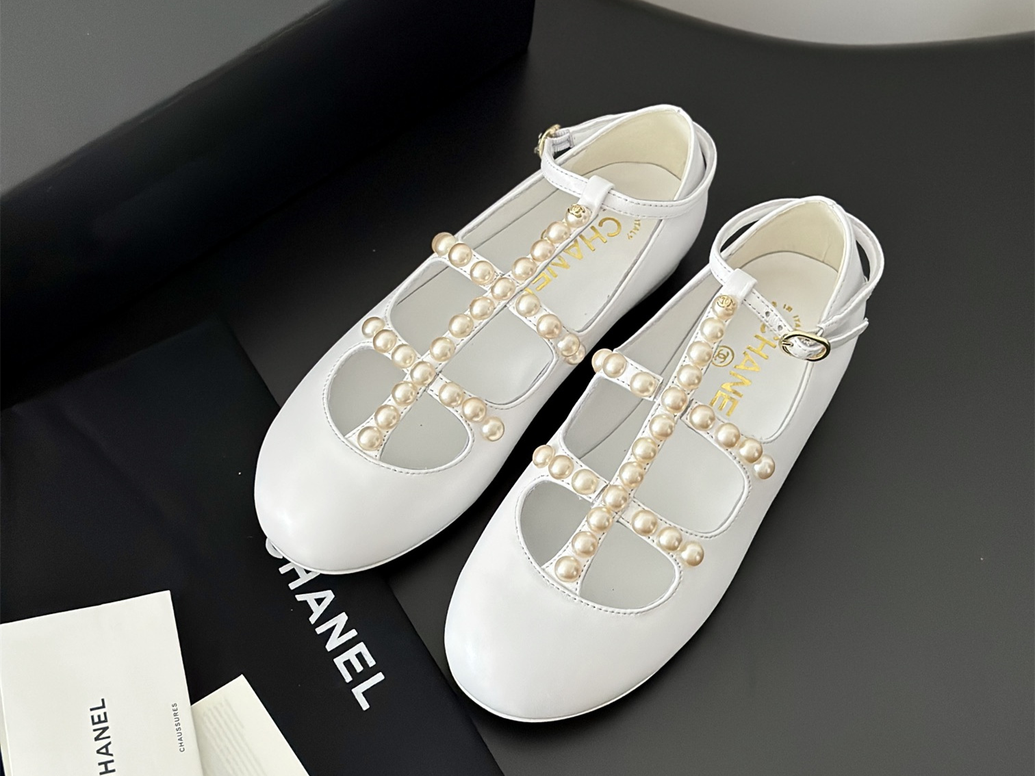 Chanel Mary Janes CH-10