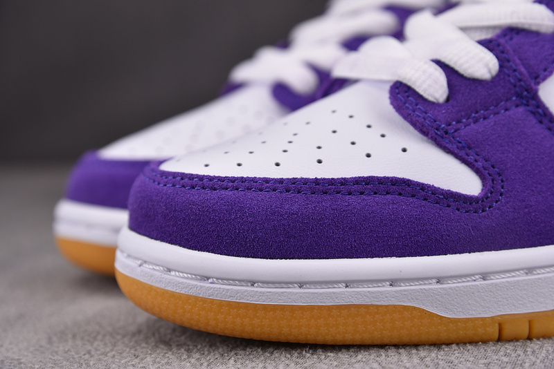Nike SB Dunk Low "Court Purple" DV5464-500