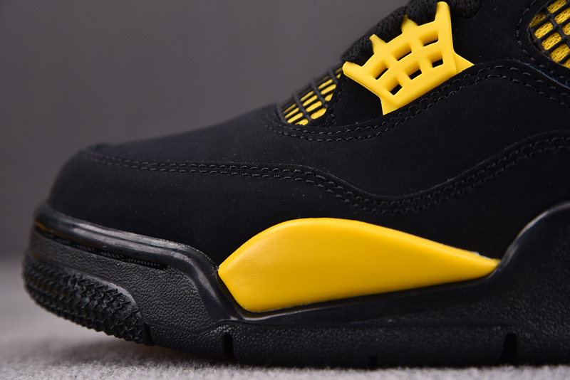 Air Jordan 4 Thunder 2023  DH6927-017
