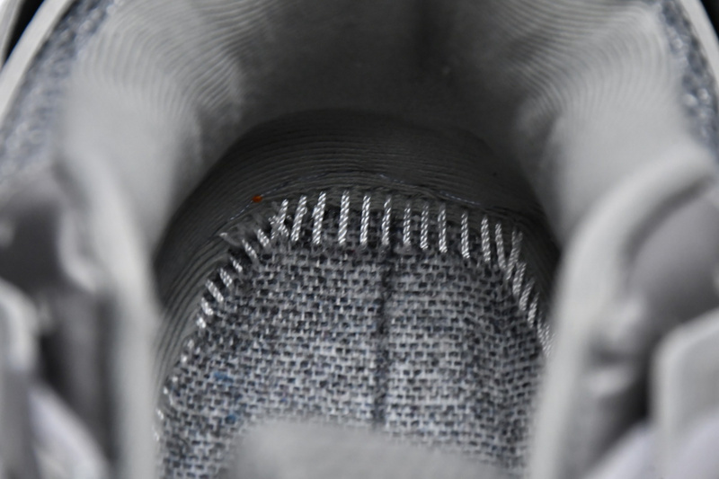 Balenciaga Tess S. Grey 542023 W2LA1 3253