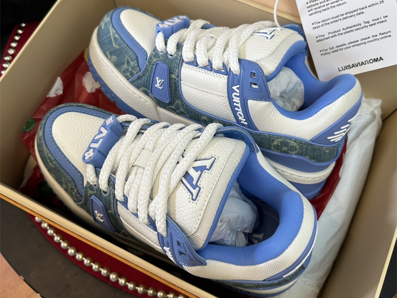 LV Trainer Maxi Sneaker