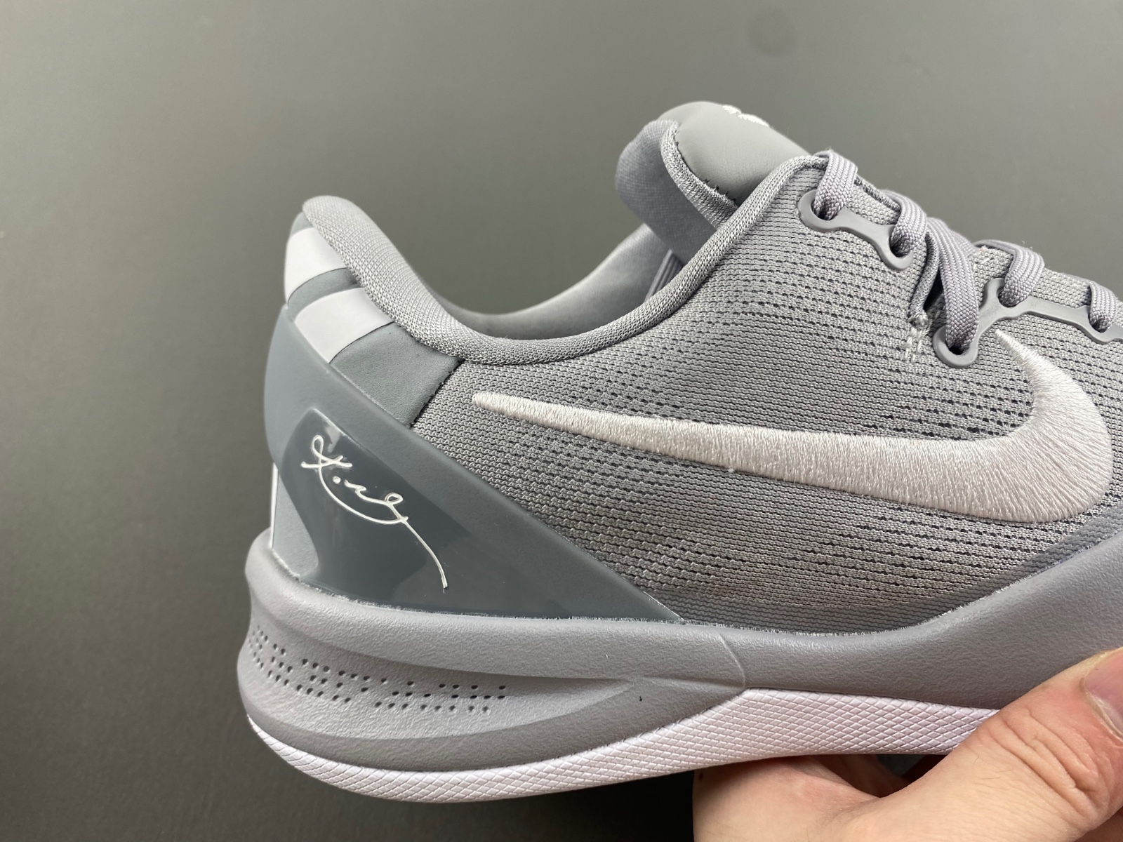 Zoom Kobe 6  HF9550-002