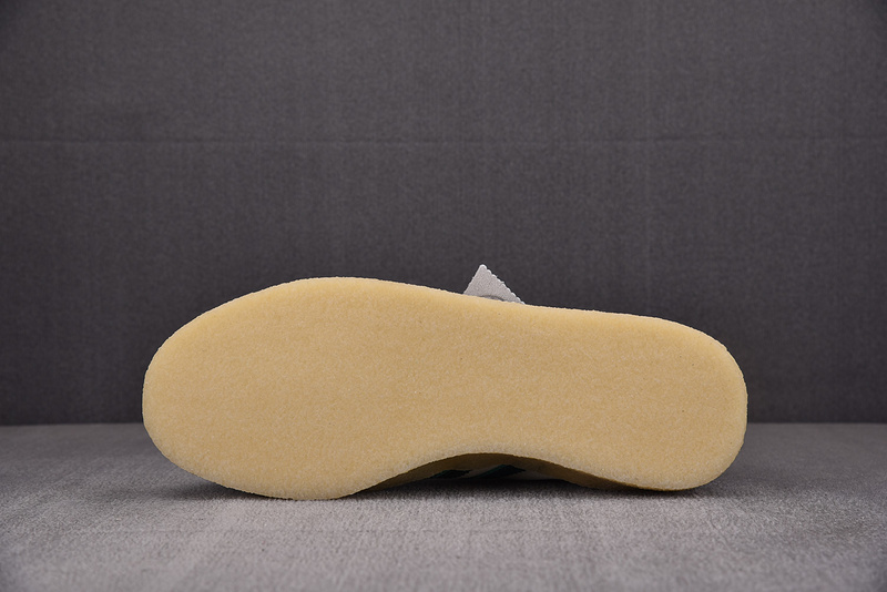 Ronnie Fieg x Clarks x 8th Street Samba 