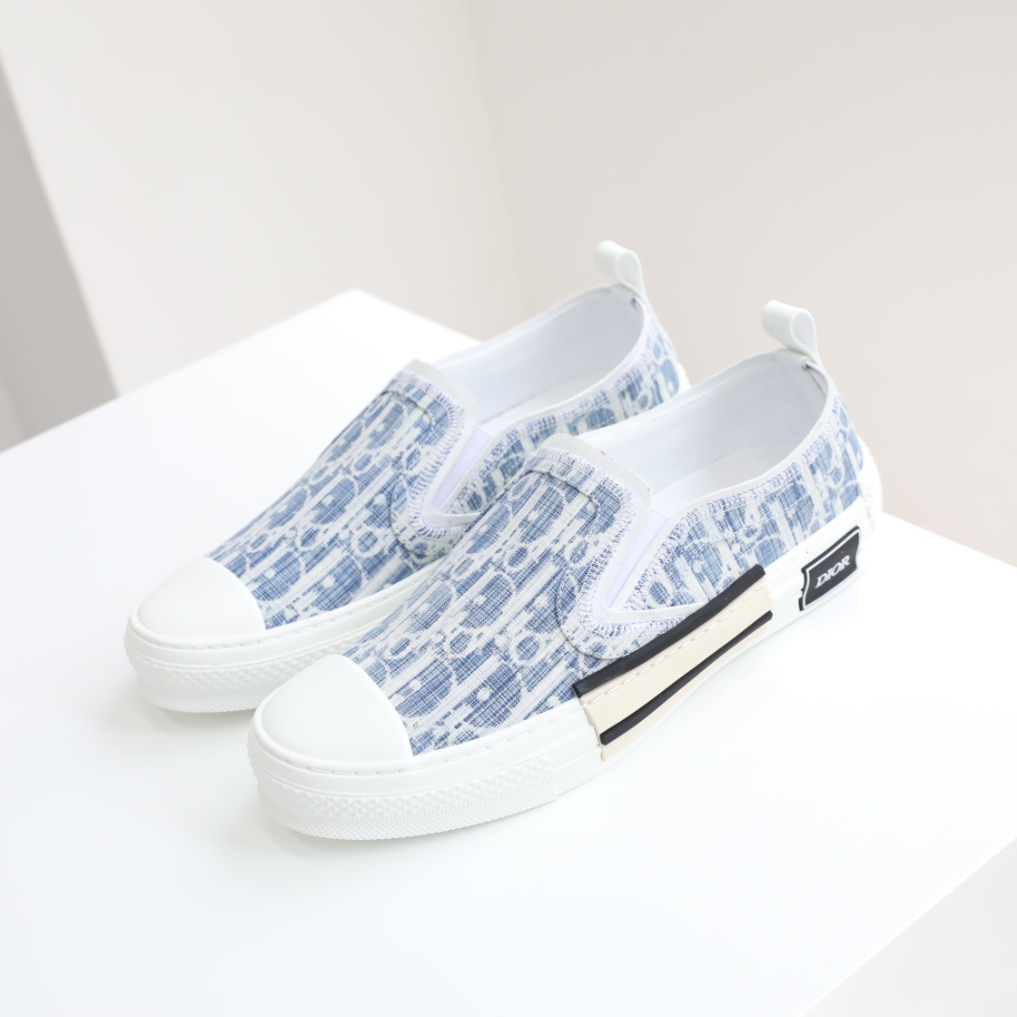 DIOR B23 SNEAKER