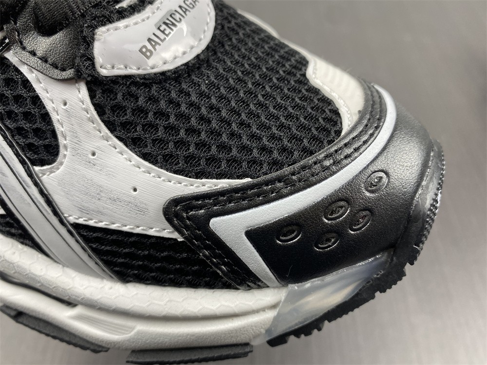 Balenciaga Runner Sneaker