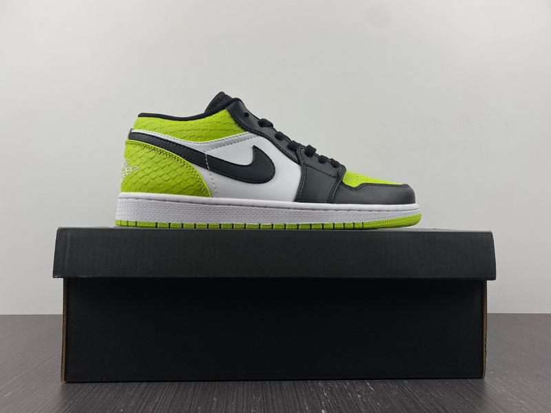 Air Jordan 1 Low "Vivid Green Snakeskin" DX4446-301