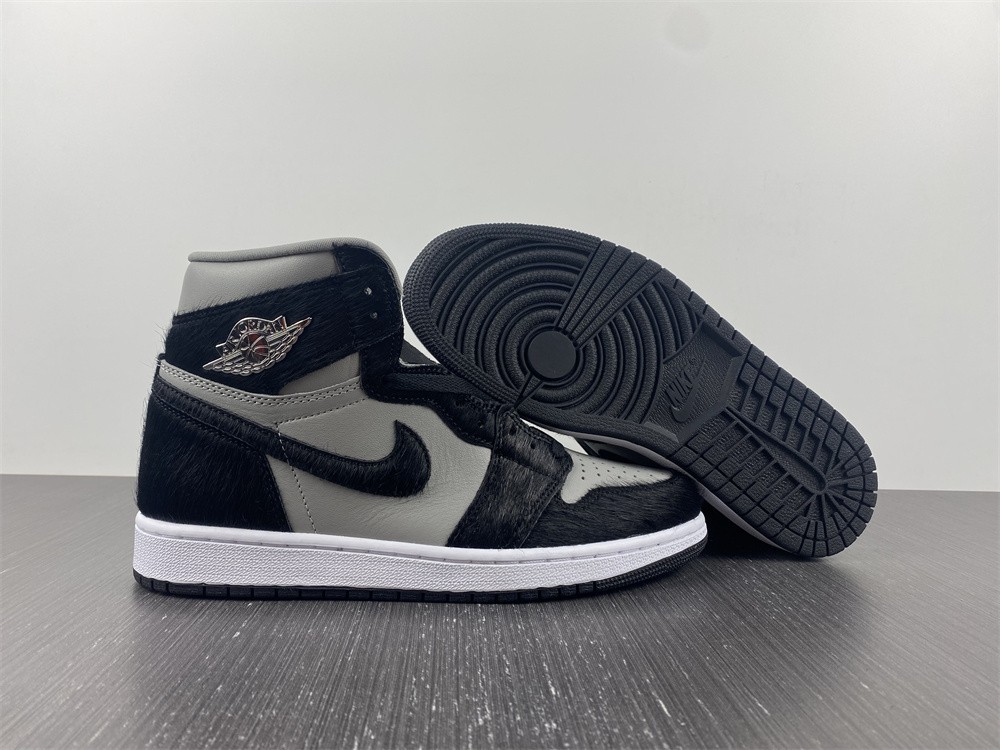 Air Jordan 1 High OG “Twist 2.0” DZ2523-001