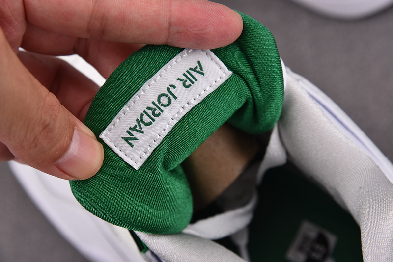 Air Jordan 4 "Metallic Green" CT8527-113