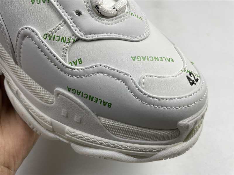 Balenciaga TRIPLE S TRAINER