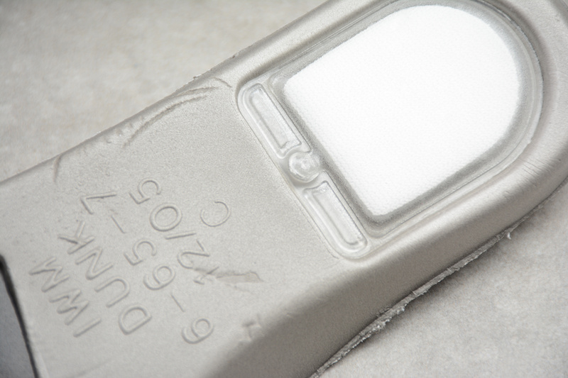 Nike SB Dunk Low White Black Trail End Brown - 304292-102