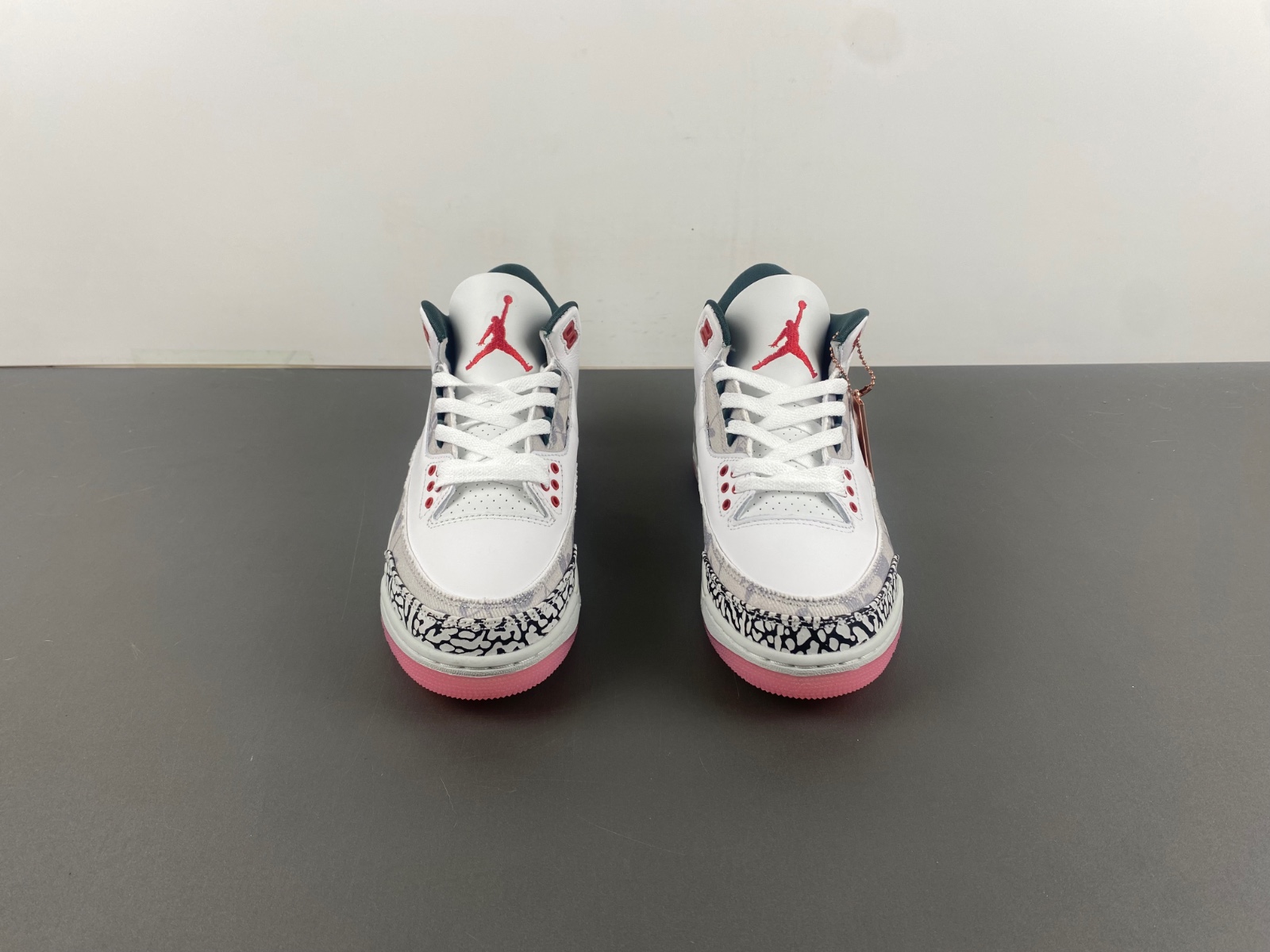 Air Jordan 3 “Wings”   HM6993-100