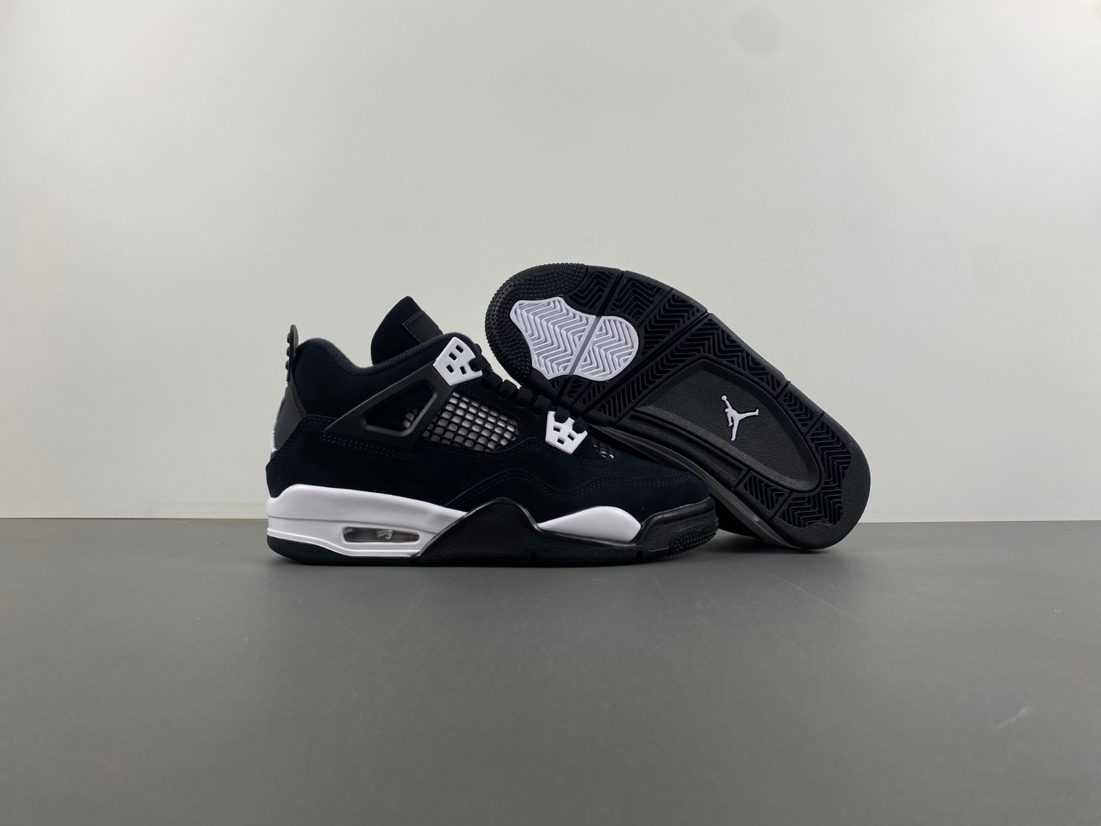 Air Jordan 4 Retro White Thunder (GS) FQ8213-001