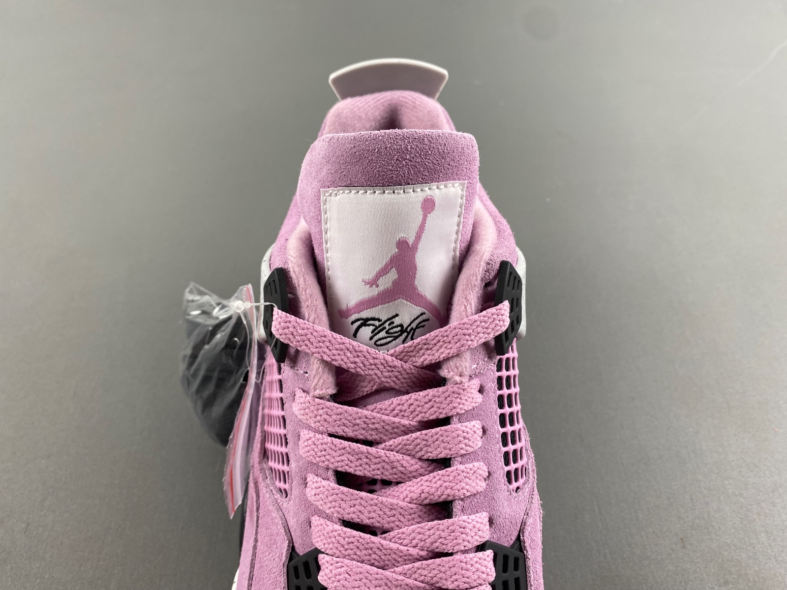 Air Jordan 4 WMNS “Orchid”    AQ9129-501