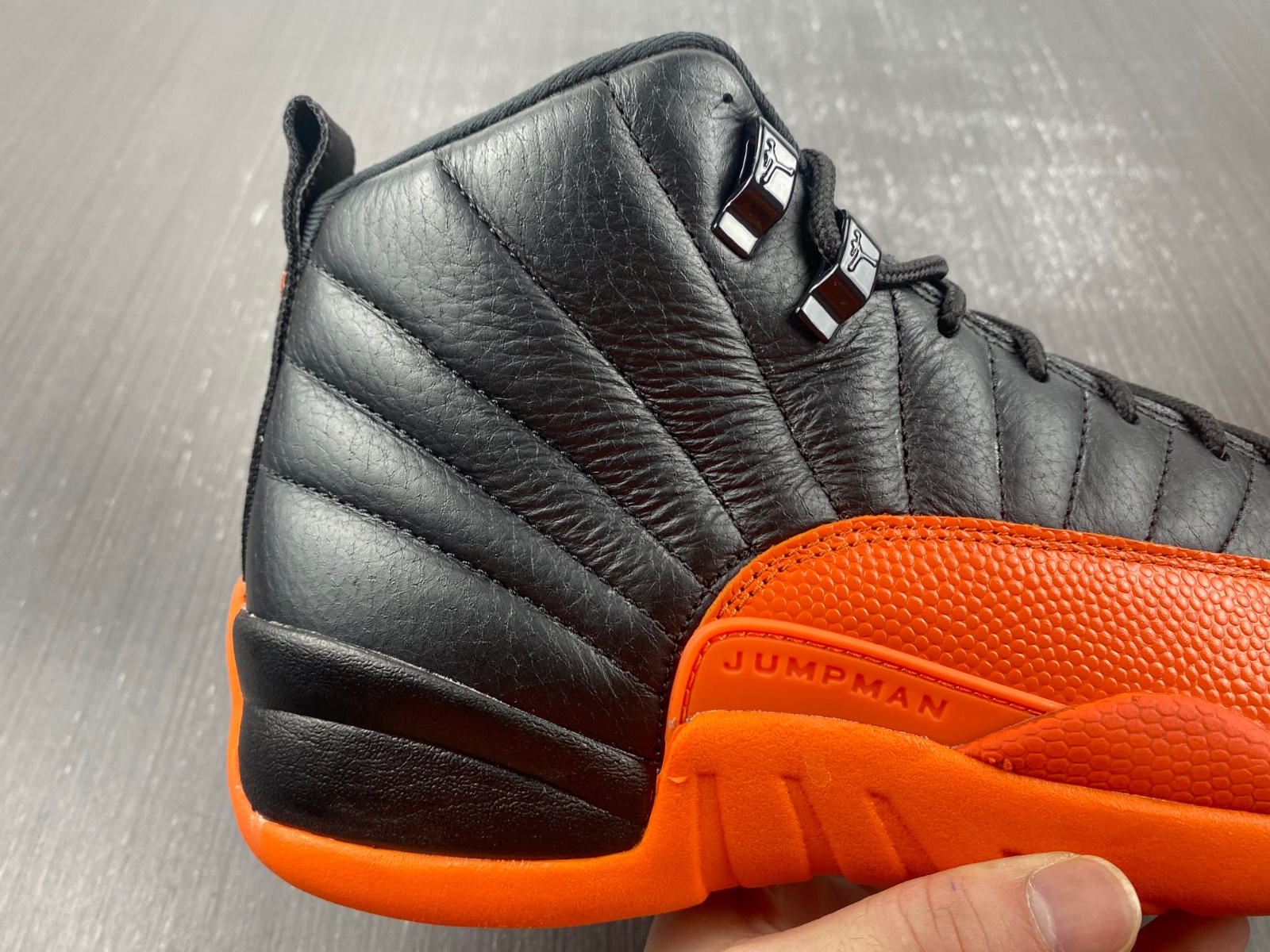 Air Jordan 12 “Brilliant Orange”  FD9101-081