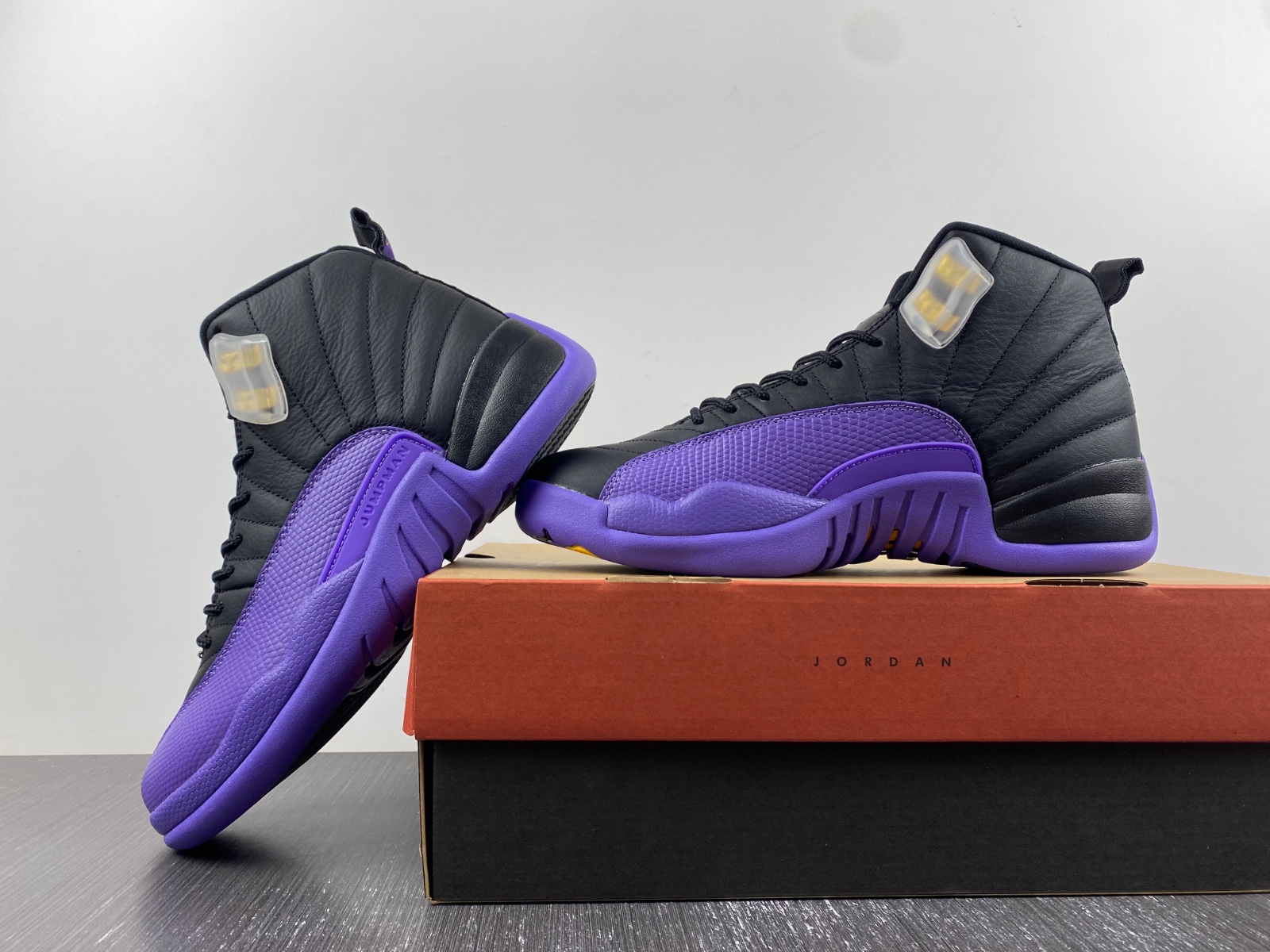 Air Jordan 12 "Black/Field Purple" CT8013-057