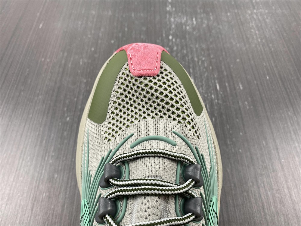 GUCCI Run Sneaker