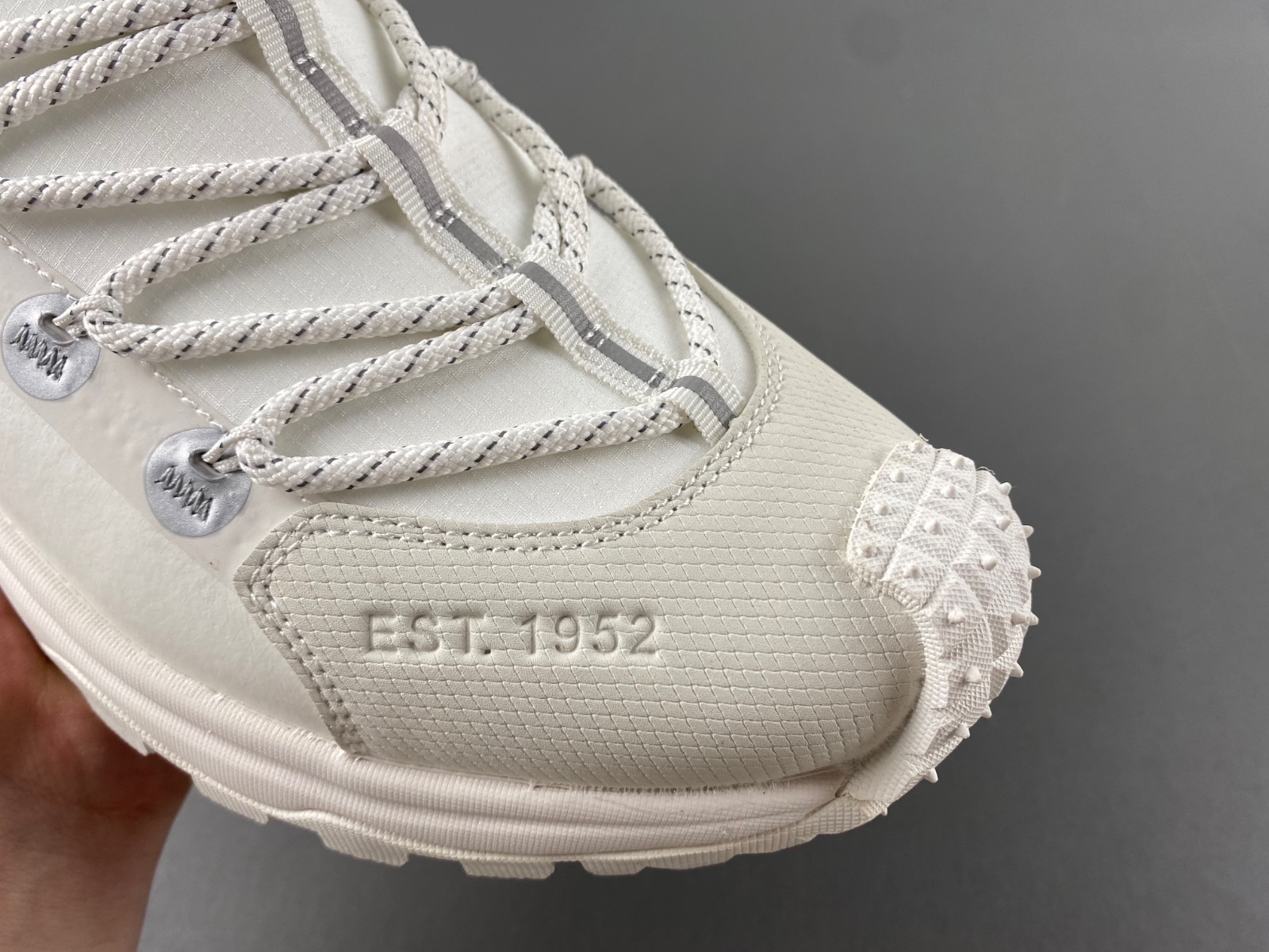 Moncler Trailgrip Lite 2 Sneakers  MC-003