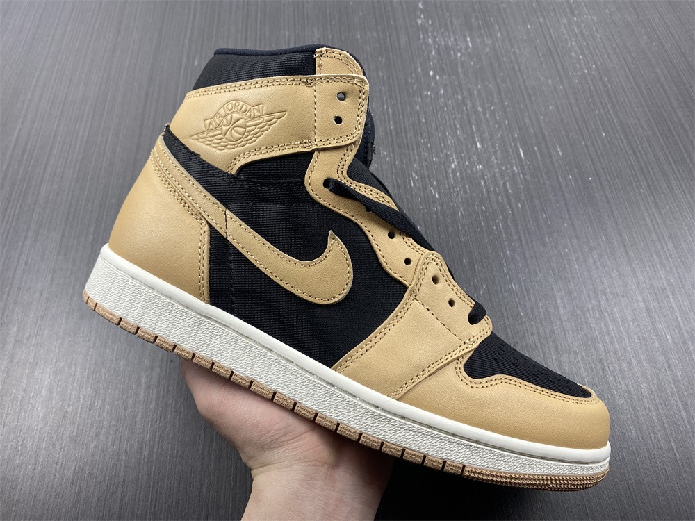 Air Jordan 1 Heirloom 555088-202