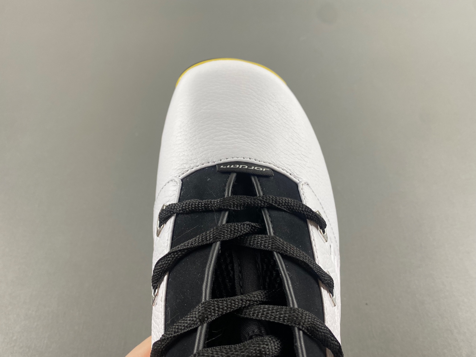 Air Jordan 17 Low “Lightning”   FJ0395-100