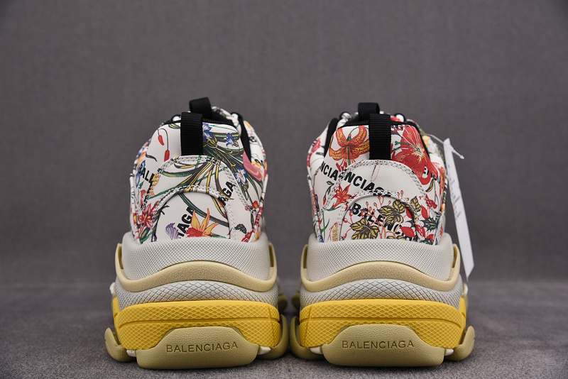 Balenciaga x GUCC1 TRIPLE S TRAINER