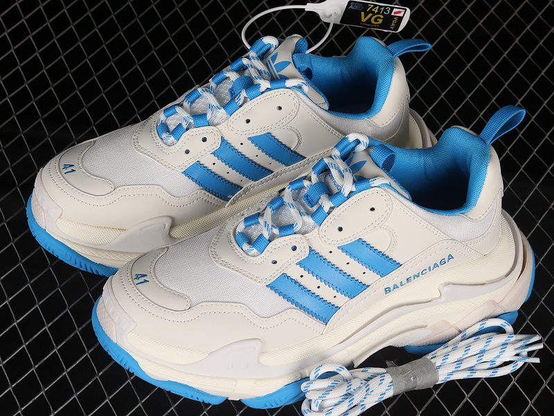 Balenciaga TRIPLE S TRAINER