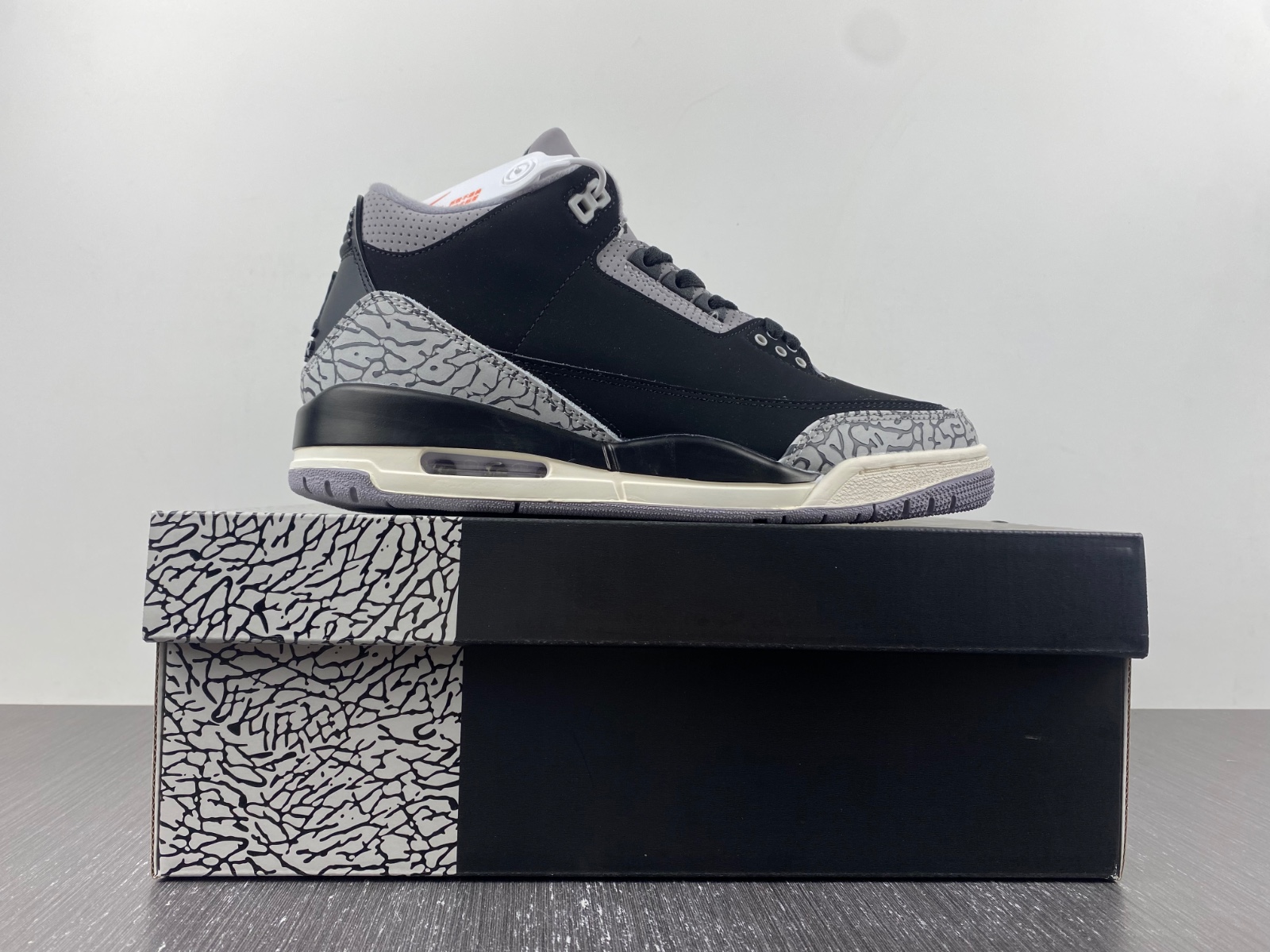 Air Jordan 3 "Off Noir" CK9246-001