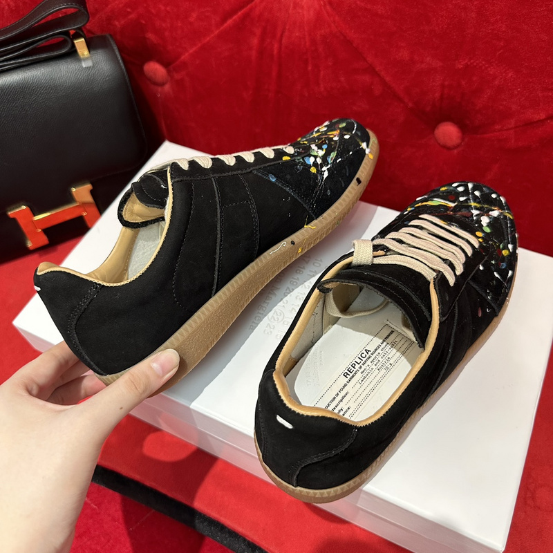 Maison M0rgiela Trainer (GATs)