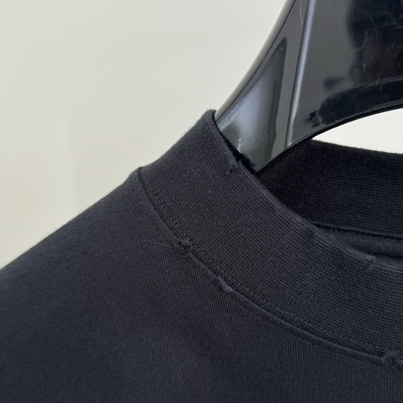 Balenc1aga T-SHIRT 2404013