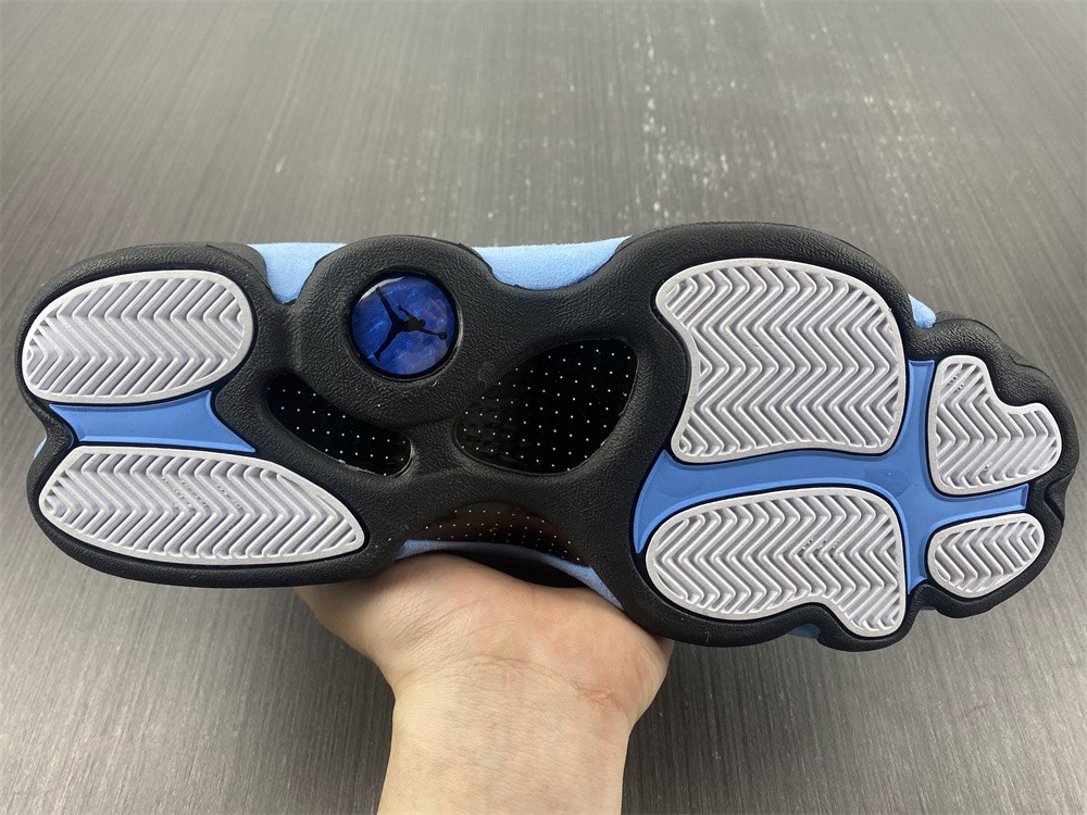 Air Jordan 13 “Black/University Blue” DJ5982-041