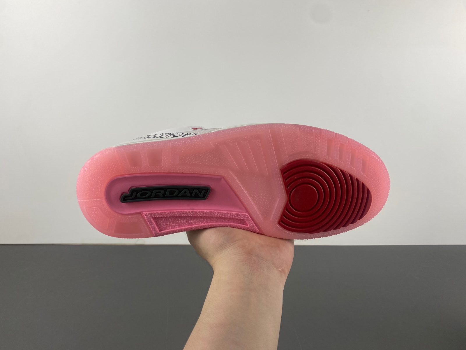 Air Jordan 3 “Wings”   HM6993-100