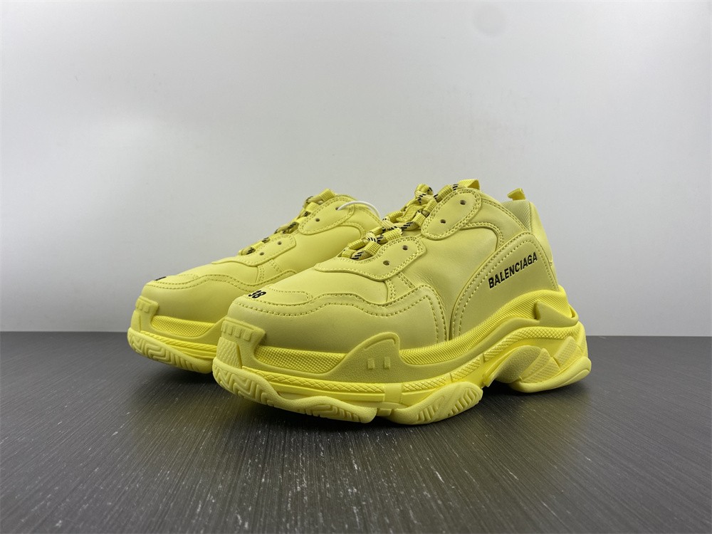 Balenciaga TRIPLE S TRAINER