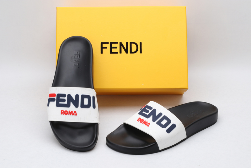 Fendi Slippers