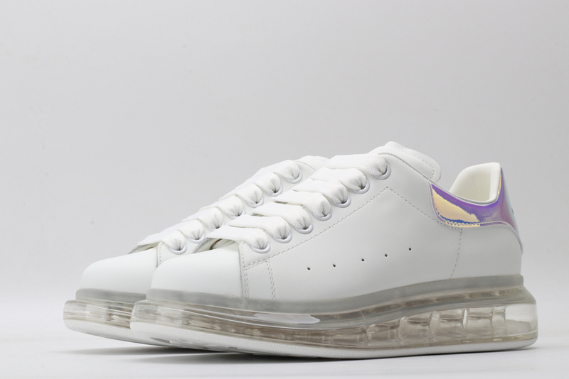 MCQUEEN OVERSIZED SNEAKER