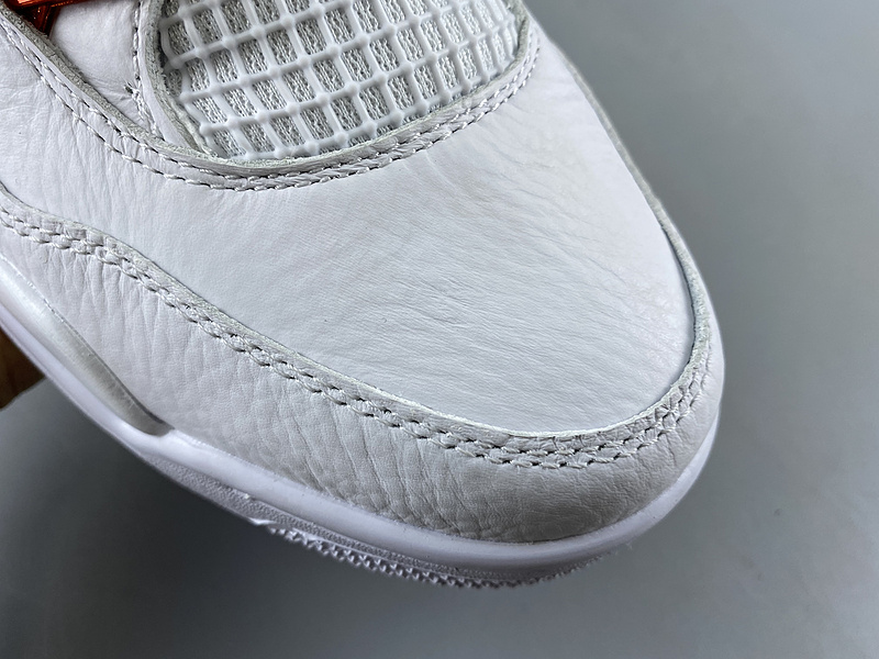 Air Jordan 4 Retro "Metallic Orange" CT8527-118