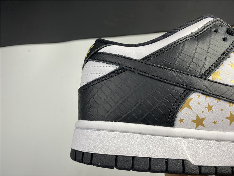 Supre* X Dunk Low OG SB QS 