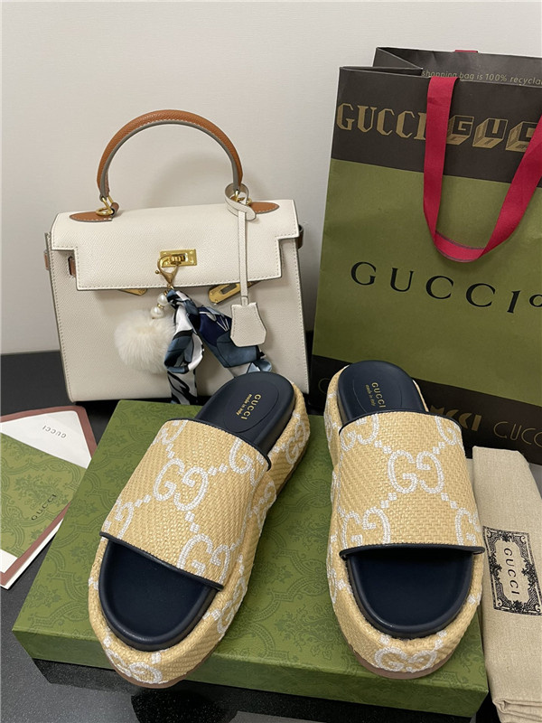 GUCCI WOMEN'S GG SLIDE (EU35-EU42)