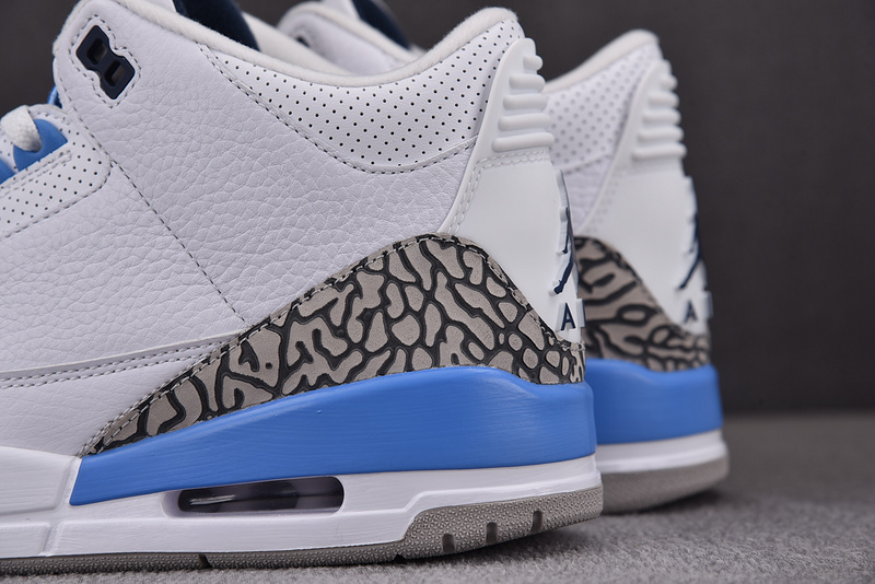 AIR JORDAN 3 RETRO "UNC" CT8532-104