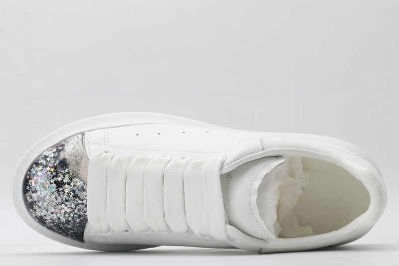 MCQUEEN OVERSIZED SNEAKER