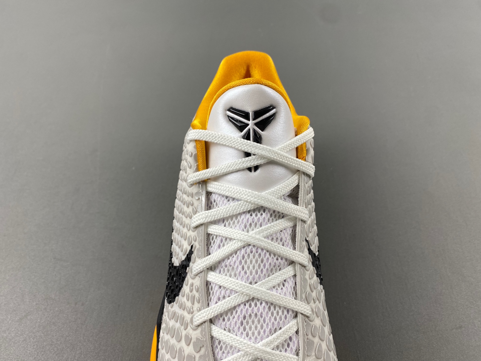Kobe 6 Protro Playoff Pack White Del Sol CW2190-100