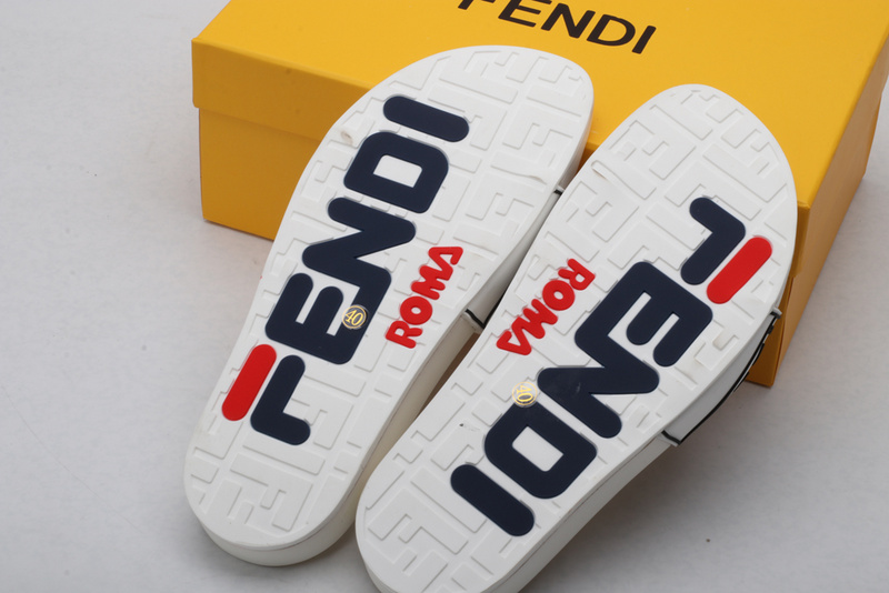 Fendi Slippers
